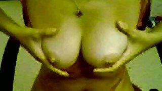 Curvy Russian webcam babe masturbates her pussy for me