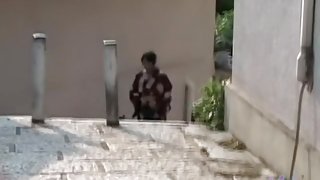 Public sharking vid showing a Japanese chick in a kimono