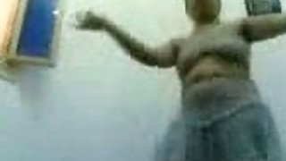 Arab brunette chubby mature shows belly dance. Hot video
