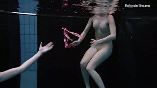 Two girls with natural tits in their perfect underwater show