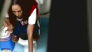 Girls Pissing voyeur video 332