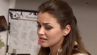 Allie Haze seduces Jelena Jansen !!!