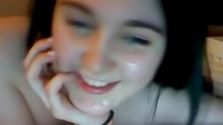 Sexy Amateur Teen Proud of Her Facial Cumshot