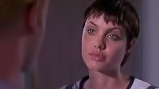 Angelina Jolie Looking Fine With Short Hair