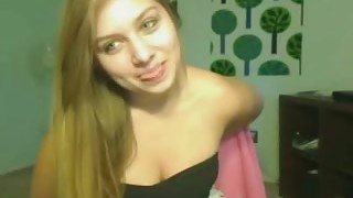 Joyful webcam scene with a chubby teen fingering her coochie