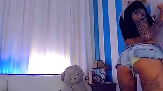 kirabonita secret movie scene on 1/28/15 15:57 from chaturbate