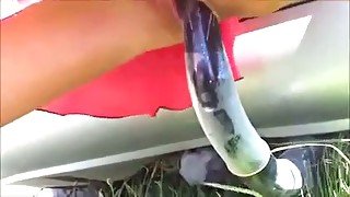 Serbian amateur nympho rides tow hitch outdoors for orgasm