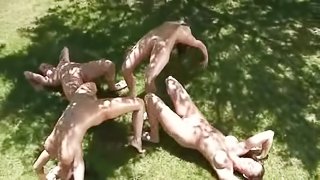 Outdoors Lesbian Foursome with Sex Machines Banging Pussy