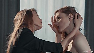 Glamour Lesbian Porn Video