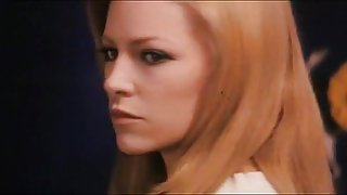 Susan Strasberg,Nathalie Delon in Le Sorelle (1969)
