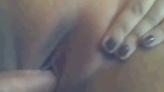 Goth girlfriend masturbates with her fas sex toy on closeup video