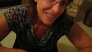 Big booty mature mom gets facial cumshot in POV video