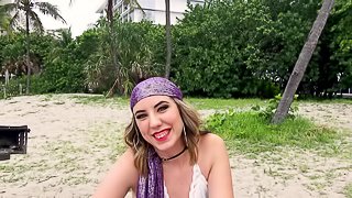 Hippy chick Violet Voss wants to suck on an erected boner