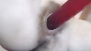 Girl play with hairy holes