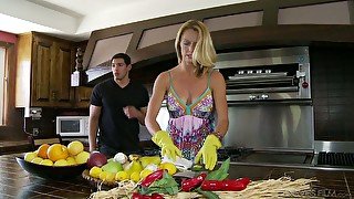 Slutty housewife Brenda James gives a tugjob in gloves and gets her slit rammed