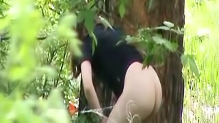 Big ass girl voyeur pissing outdoors