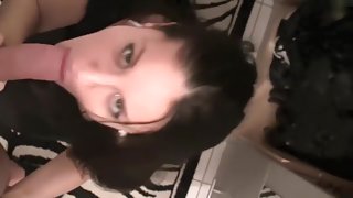 I'm getting facial in the brunette amateur clip