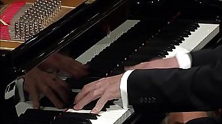 Beethoven - Piano Concerto No. 4 (Rudolf Buchbinder, Wiener Philharmoniker)