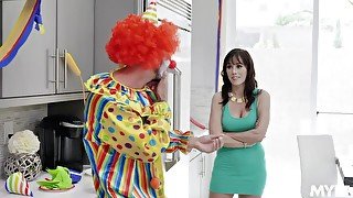 Busty MILF Alana Cruise seduces a clown into having sex with her