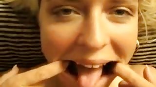 Sexually Lustful golden-haired woman i'd like to fuck gets hawt facial