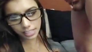 Amateur Video - Girls whit Glasses suck her BF