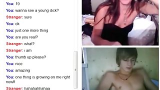 Hot 29yo girl has cybersex with a 19yo guy