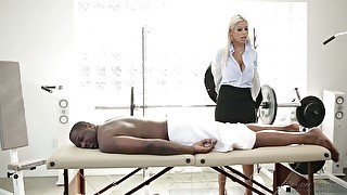 Big tittied masseuse Bridgette B pleases black client like nobody else before