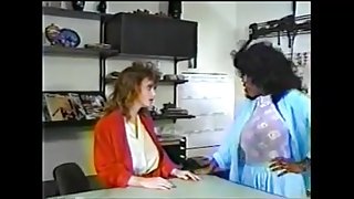 Retro lesbos