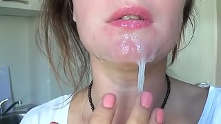 Camilla Moon - Sperm on my face.