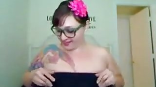 TATTOOED SLUT fucks HER THROAT