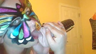 Wearing butterfly mask blond haired webcam slut was playing with a toy