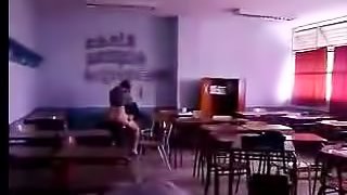 Sexy voyeur action of chick naked in a classroom!