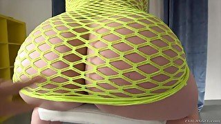 Spanish fat woman in fishnet Maria Bose gives her head and gets fucked hard