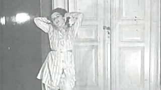 Retro Porn Archive Video: Femmes seules 1950's 15