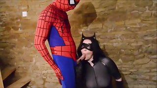 spiderman fucks batwoman