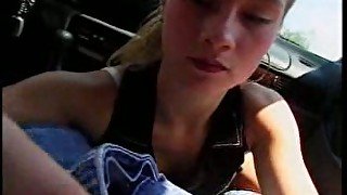 Amateur Cheerleader girlfriend getting facial in the car