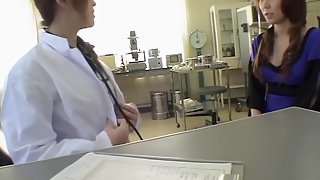 Jap babe moans while dildoed during her medical exam