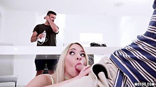 Dude catches Khloe Kapri giving Tony Rubino a blowjob