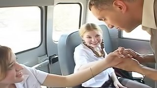 Tattooed pigtails doll screaming when pounded hardcore in car