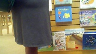 Mature Teacher at Book Store gets an uppie
