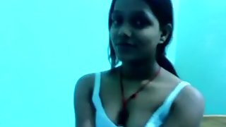 Extremely hot bhabi strips and shows her assets