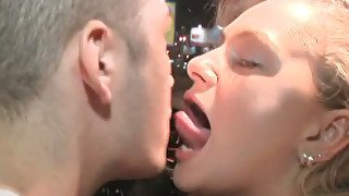 Kinky topless girlfriend gives deepthroat blowjob to her boyfriend