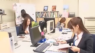 Japanese Office Girls Blow Their Boss
