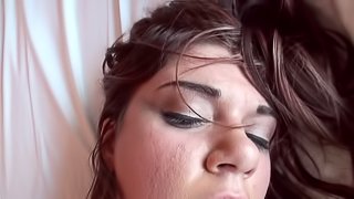 Kinky woman is getting her tight asshole penetrated so hard