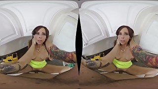Syren De Mer Horny MILF Crazy VR sex video