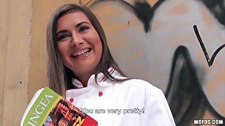 Russian Babe Is Easy To Screw 1 - Public Pickups