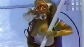 Scuba Girl Solo