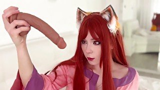 [Wolf and Spice - Holo] Cosplay babe with big ass in solo with dildo