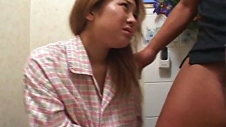 Chubby and sassy blonde Kiyoka Sugiura giving fellatio