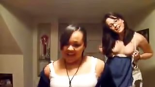 Flashing Action With Naughty Teens In Homemade Video